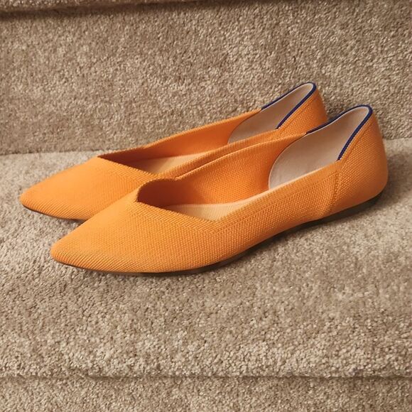 Rothy's The Point Orange Pointy-Toed Flats w/ Camo-Print Soles Size 8.5 - Picture 2 of 7